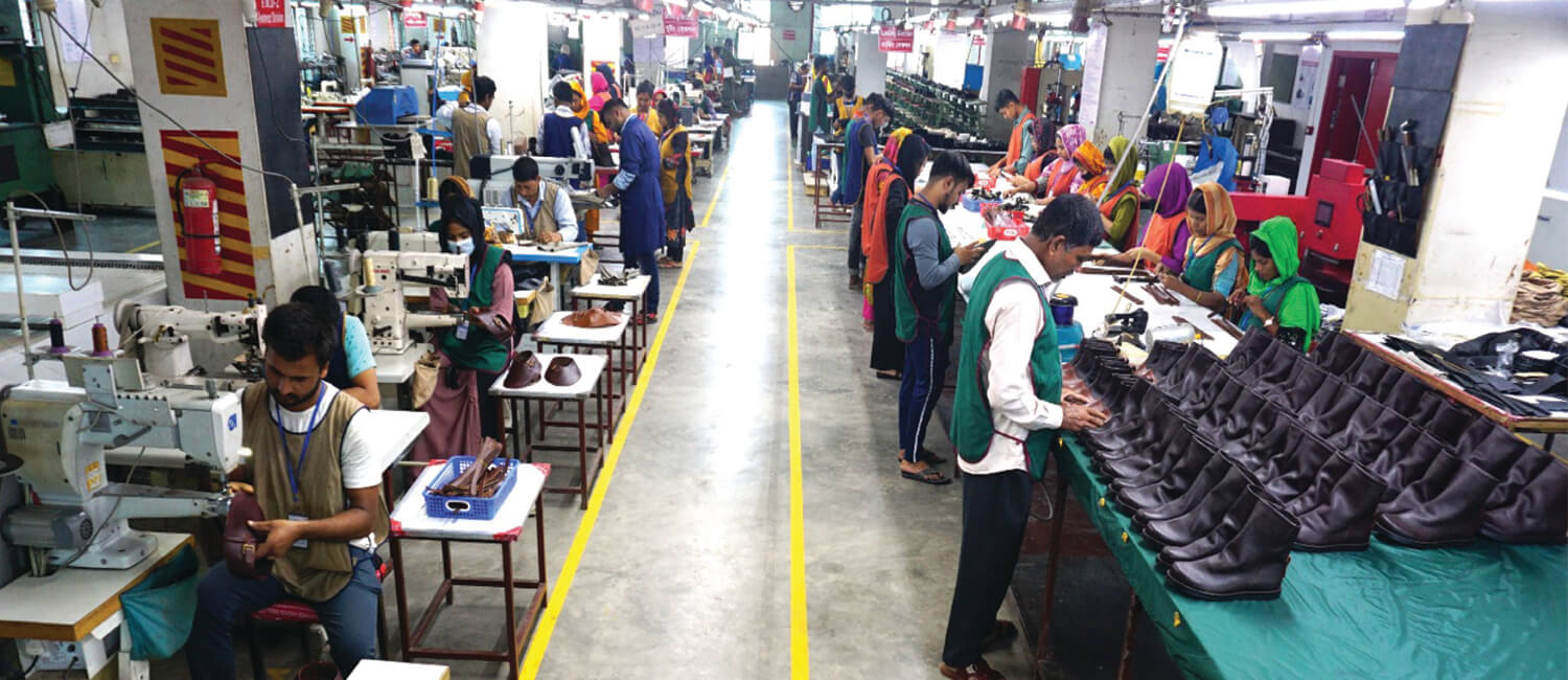 QUALIFIED LEATHER TECHNOLOGISTS